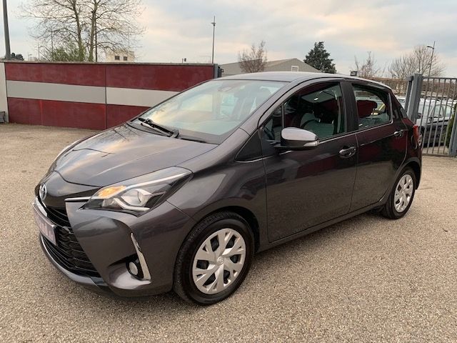 TOYOTA - YARIS - 100H FRANCE BUSINESS 5P RC18 n° 3