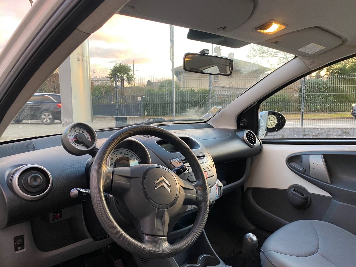 CITROEN - C1 - 1.0I CONFORT 3P n° 8